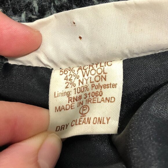 BOYNE VALLEY WEAVERS VTG Handcrafted Ireland Long Wool Blend Coat Medium Black - Picture 8 of 11